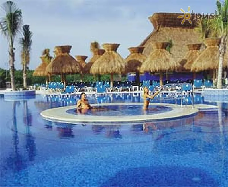 Фото отеля Copacabana Beach Resort 4* Канкун Мексика экстерьер и бассейны