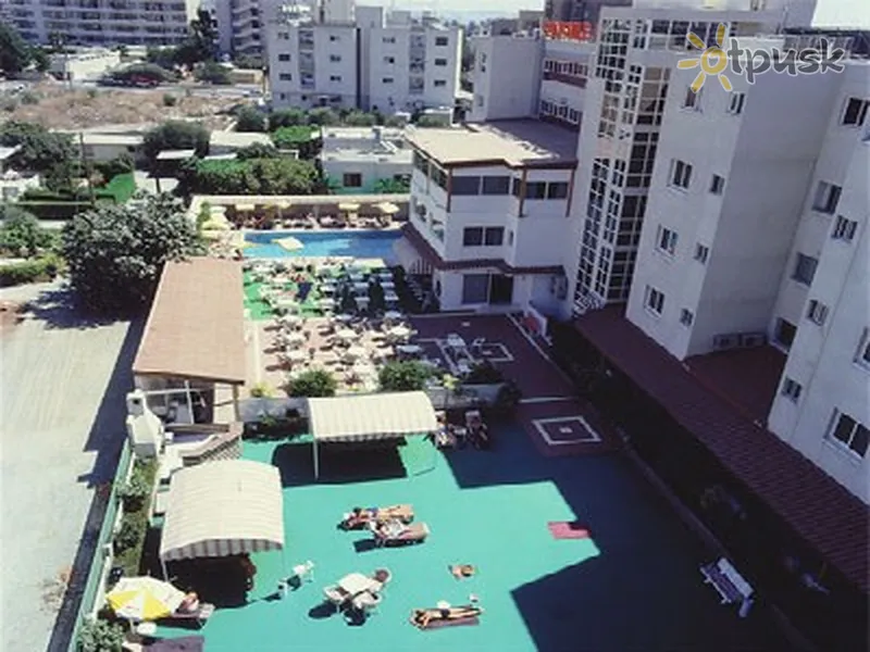 Фото отеля Sunsmile Apts 4* Лімассол Кіпр екстер'єр та басейни