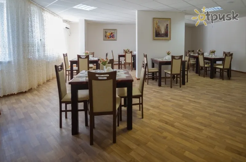Фото отеля Лесная Песня 4* Truskaveca Ukraina bāri un restorāni