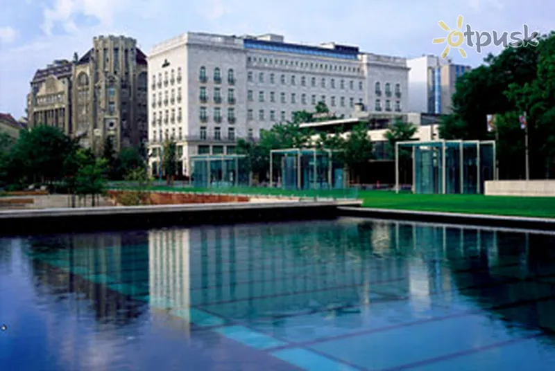 Фото отеля The Ritz-Carlton 5* Будапешт Венгрия экстерьер и бассейны