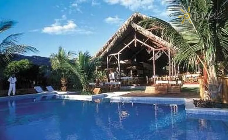 Фото отеля Vanila 4* Нусі-Бе Мадагаскар екстер'єр та басейни