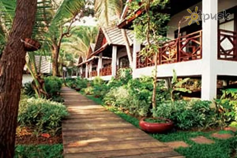 Фото отеля Ao Phrao 4* о. Самет Таїланд екстер'єр та басейни
