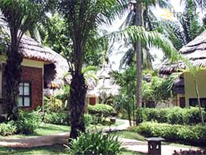 Фото отеля Andaman Holiday 4* Краби Таиланд экстерьер и бассейны