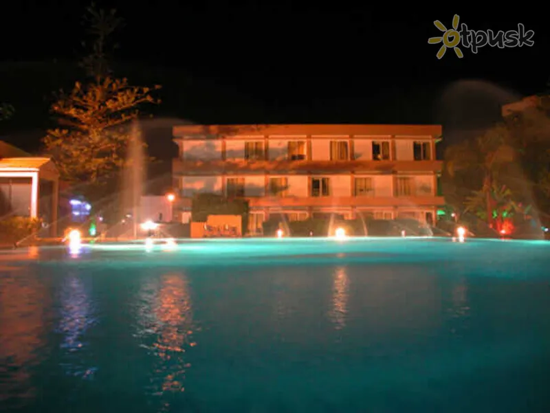 Фото отеля Mabrouk 2* Agadira Maroka ārpuse un baseini