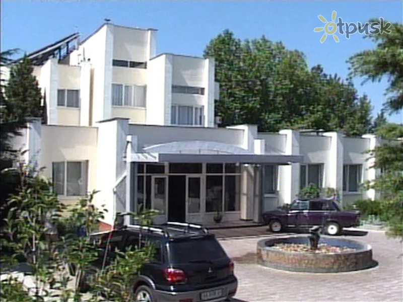 Фото отеля Альбатрос 3* Севастополь Крым экстерьер и бассейны