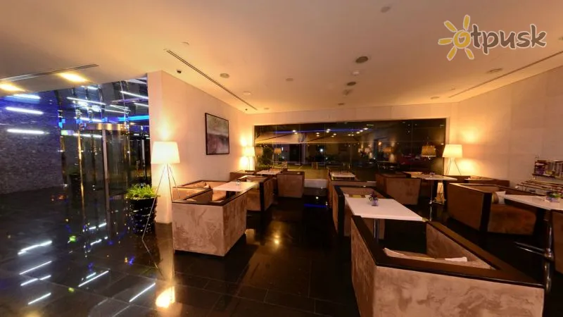 Фото отеля Citadines Metro Central Apartments 4* Дубай ОАЭ бары и рестораны