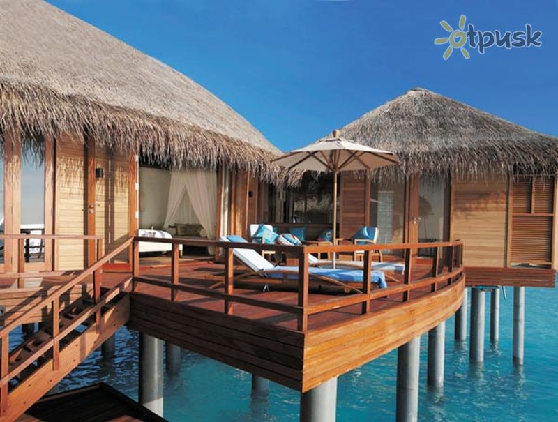 Фото отеля Anantara Maldives 5* Северный Мале Атолл Мальдивы экстерьер и бассейны