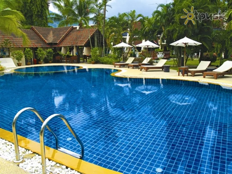 Фото отеля Patong Bayshore Hotel 2* apie. Puketas Tailandas išorė ir baseinai