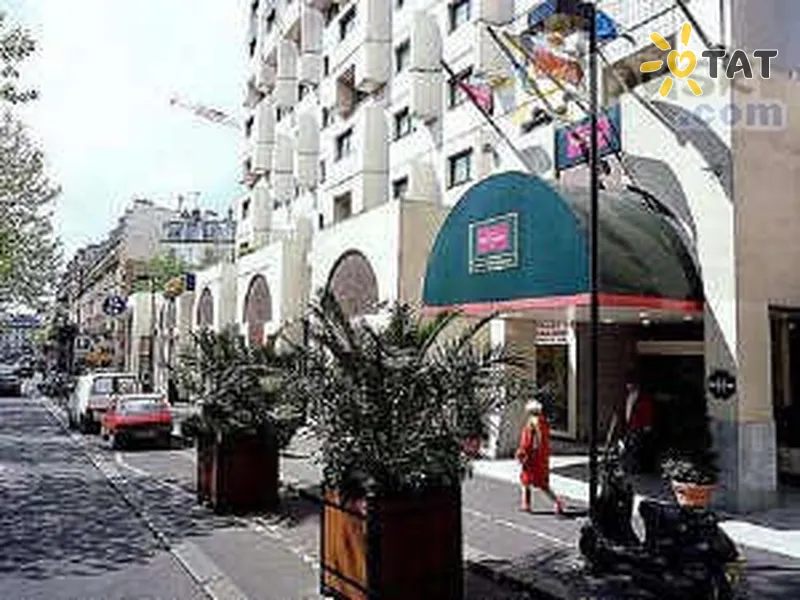 Фото отеля Mercure Montmartre 3* Париж Франція екстер'єр та басейни