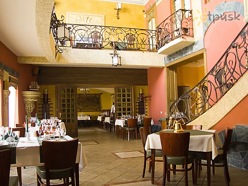 Фото отеля Летучий Голландец 4* Užhorodas Ukraina – Karpatai barai ir restoranai