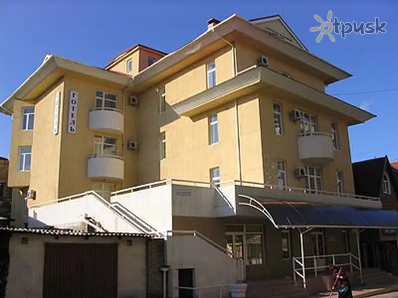 Фото отеля Олимп 3* Севастополь Крым экстерьер и бассейны