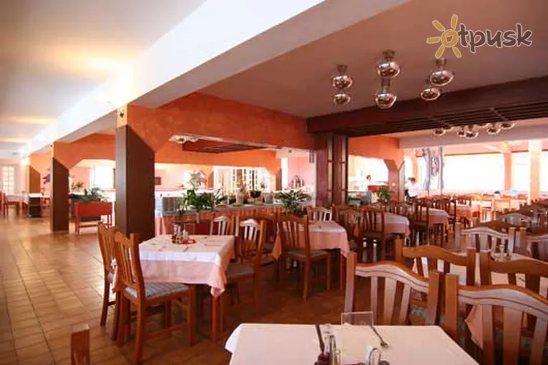 Фото отеля Centinera 3* Baseins Horvātija bāri un restorāni