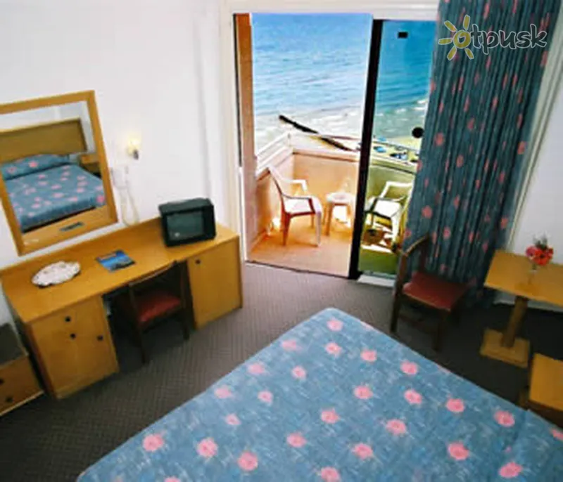 Фото отеля Flamingo Beach Hotel 3* Ларнака Кіпр номери