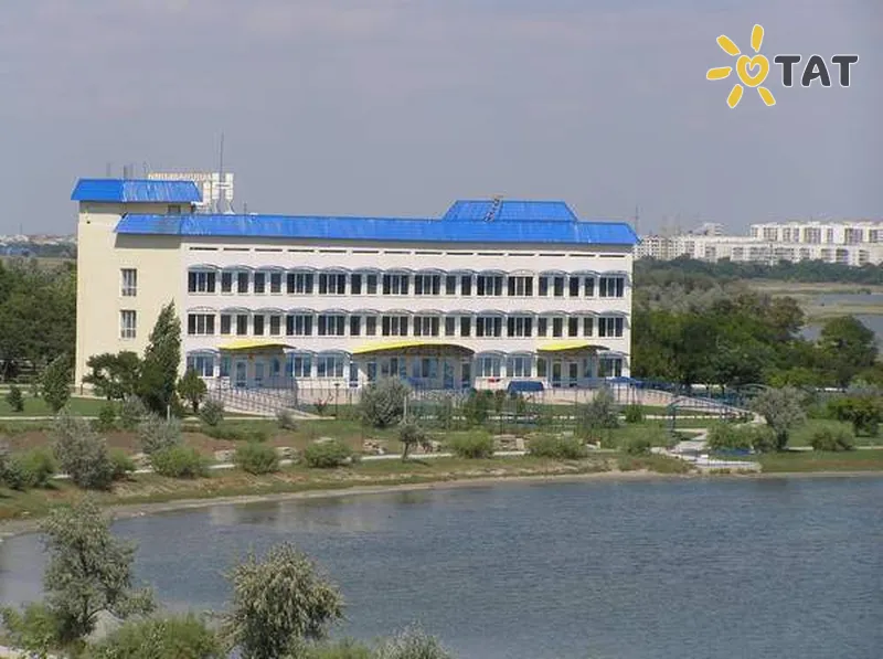 Фото отеля Україна 2* Євпаторія Крим екстер'єр та басейни