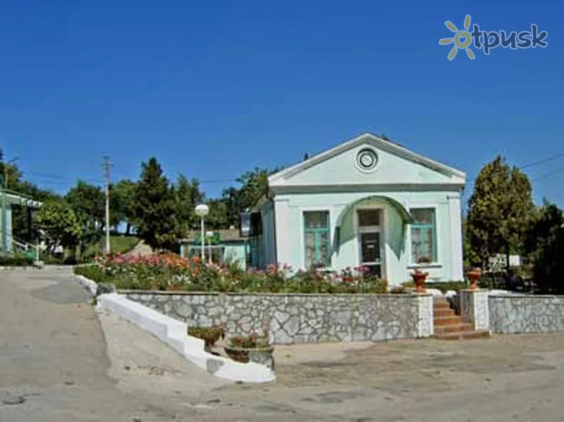 Фото отеля Привал 1* Bahčisaraja Krima ārpuse un baseini
