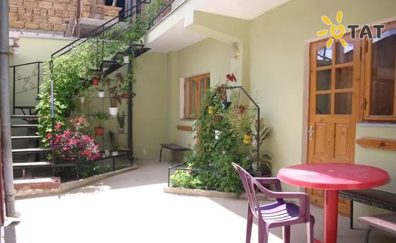 Фото отеля Затишок 2* Судак Крим екстер'єр та басейни