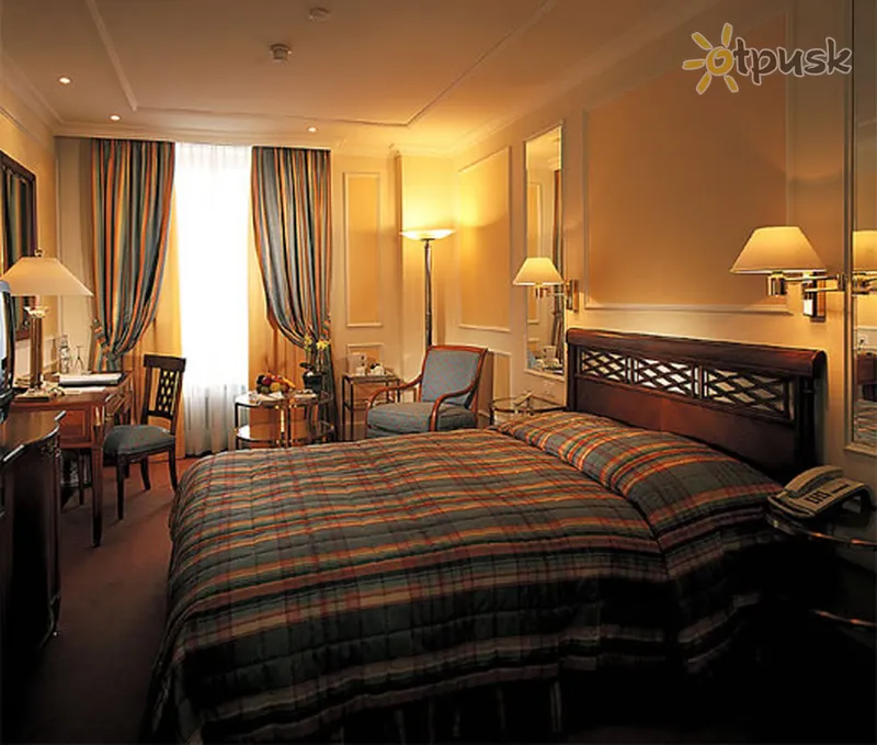 Фото отеля Schweizerhof 4* Цюрих Швейцария