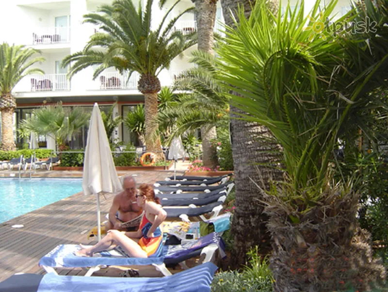 Фото отеля Fiesta Palmyra 4* Ibiza Ispanija išorė ir baseinai