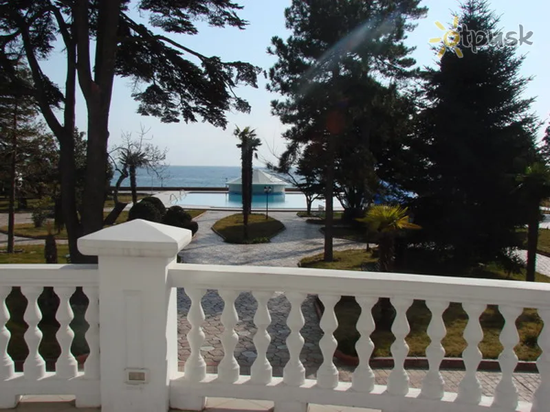 Фото отеля Radisson Resort & Spa 4* Alušta Krima ārpuse un baseini