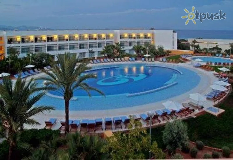 Фото отеля Grand Palladium Palace Ibiza Resort & Spa 4* Ibiza Ispanija išorė ir baseinai