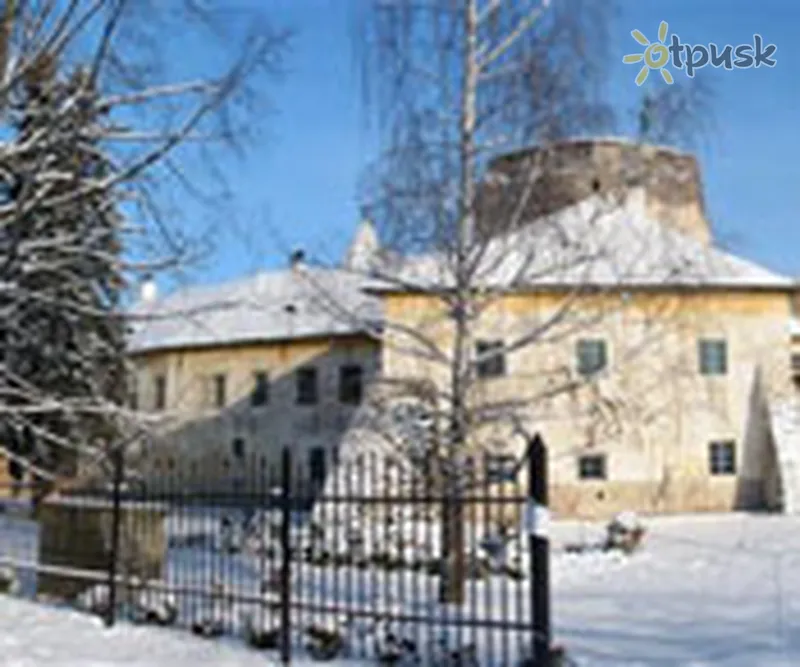 Фото отеля Castle Liptovsky Hradok 4* Ліптовський Мікулаш Словаччина екстер'єр та басейни