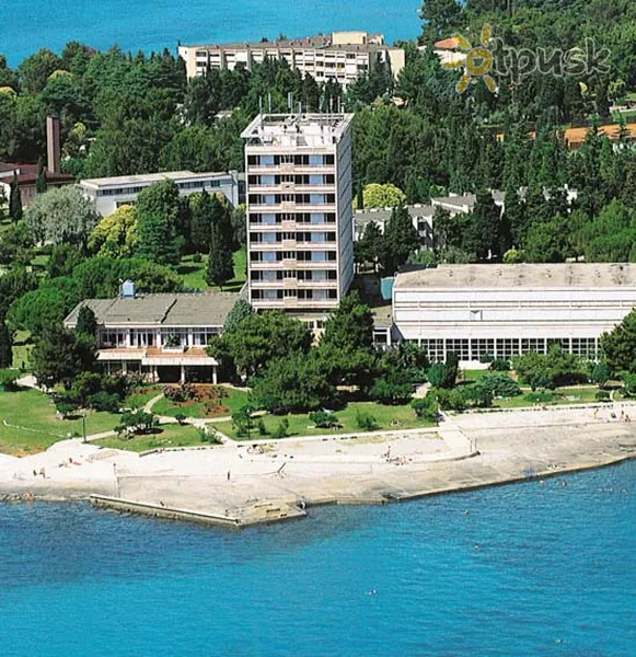 Фото отеля Adriatic 3* о. Хвар Хорватія екстер'єр та басейни