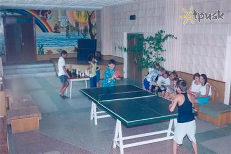 Фото отеля Азов 2* Бердянск Украина спорт и досуг