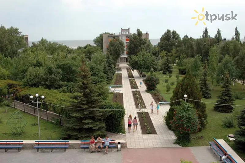 Фото отеля Жемчужина 2* Primorska Ukraina ārpuse un baseini