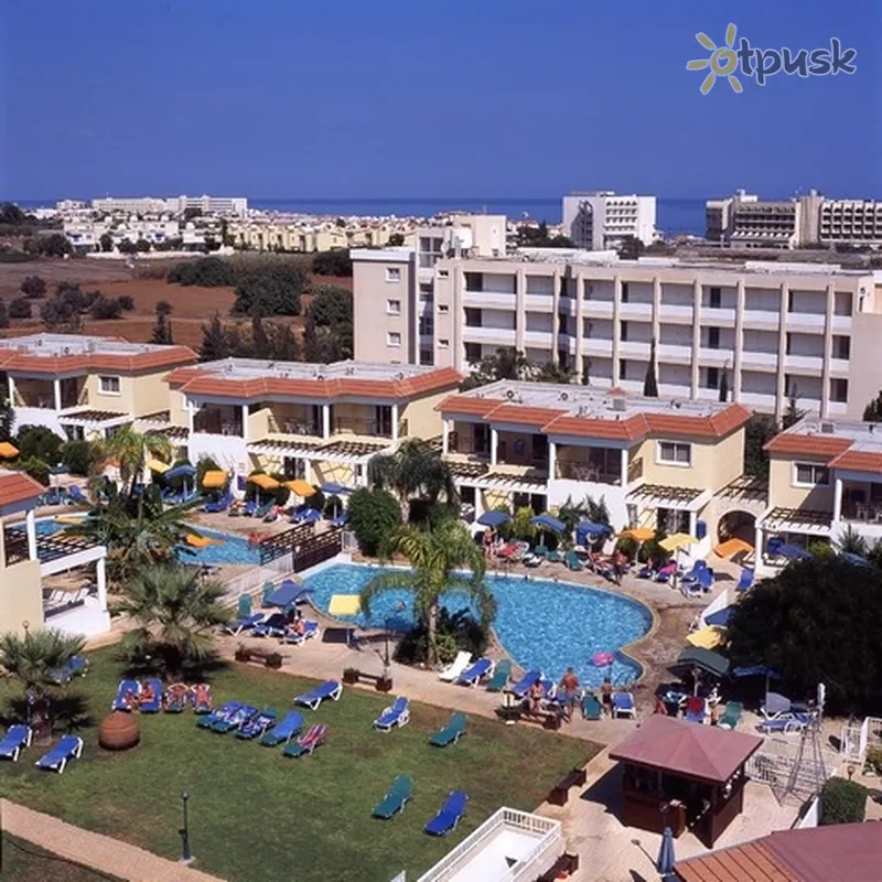 Фото отеля Pantelia Apart 3* Protaras Kipras išorė ir baseinai