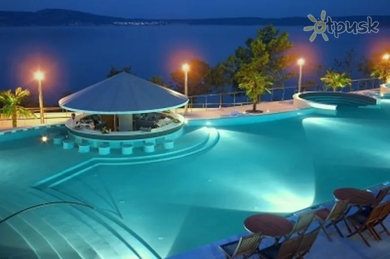 Фото отеля Novi 5* Нові Винодольські Хорватія екстер'єр та басейни