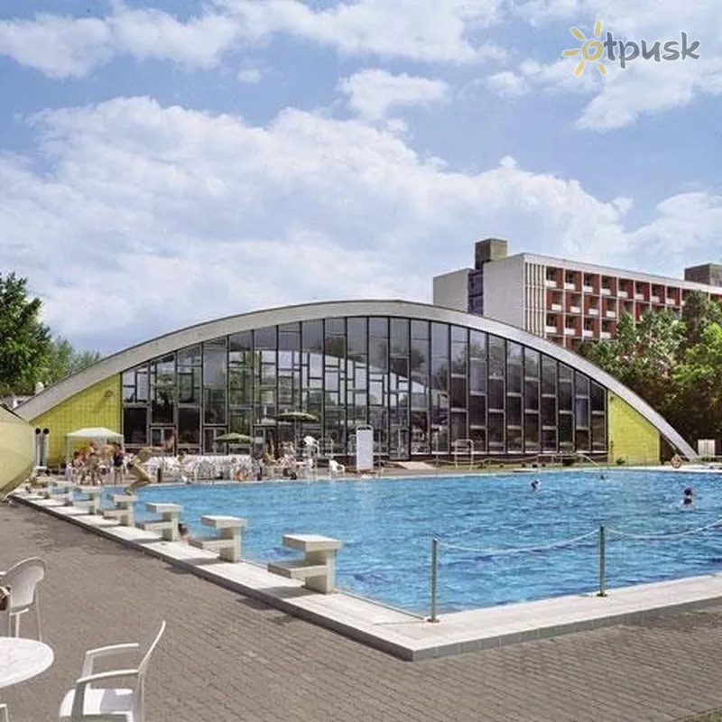 Фото отеля Hunguest Hotel Beke 4* Хайдусобосло Угорщина екстер'єр та басейни