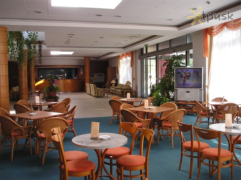 Фото отеля Aqua Sol 4* Хайдусобосло Венгрия бары и рестораны