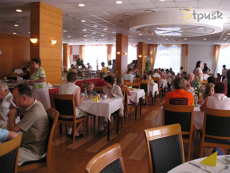 Фото отеля Aqua Sol 4* Хайдусобосло Венгрия бары и рестораны