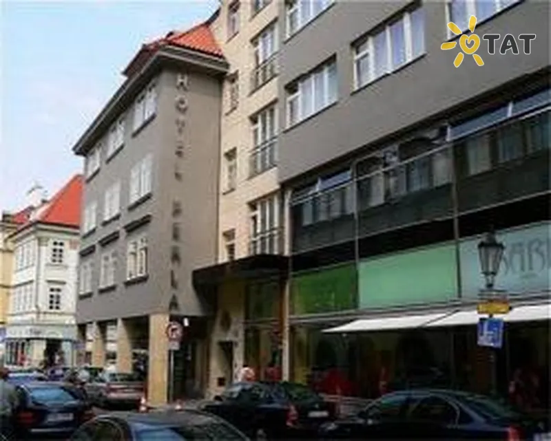 Фото отеля Perla 4* Прага Чехія екстер'єр та басейни