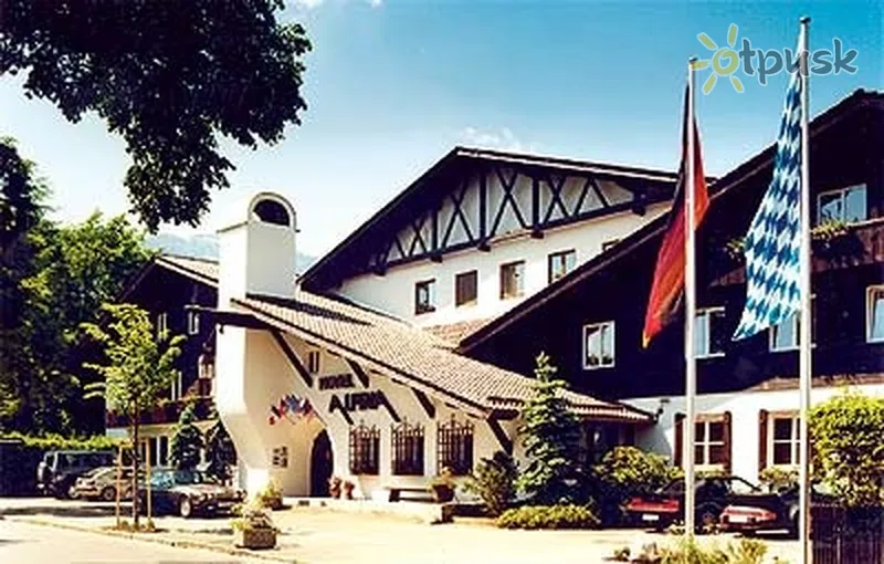 Фото отеля Treff Hotel Alpina 4* Гармиш-Партенкирхен Германия экстерьер и бассейны