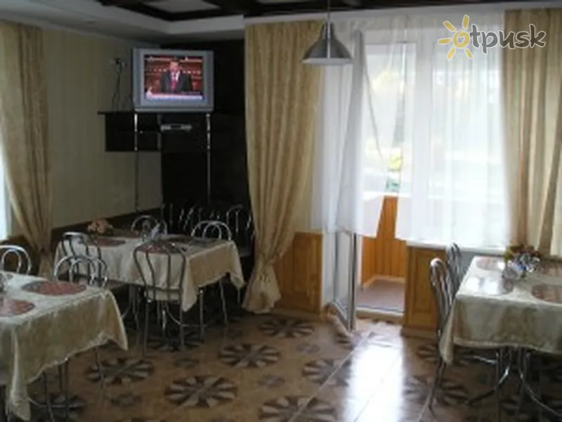 Фото отеля Злата Вежа 3* Laukymė Ukraina – Karpatai barai ir restoranai