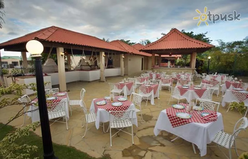 Фото отеля Occidental Caribbean Village Playa Dorada 4* Пуэрто Плата Доминикана бары и рестораны