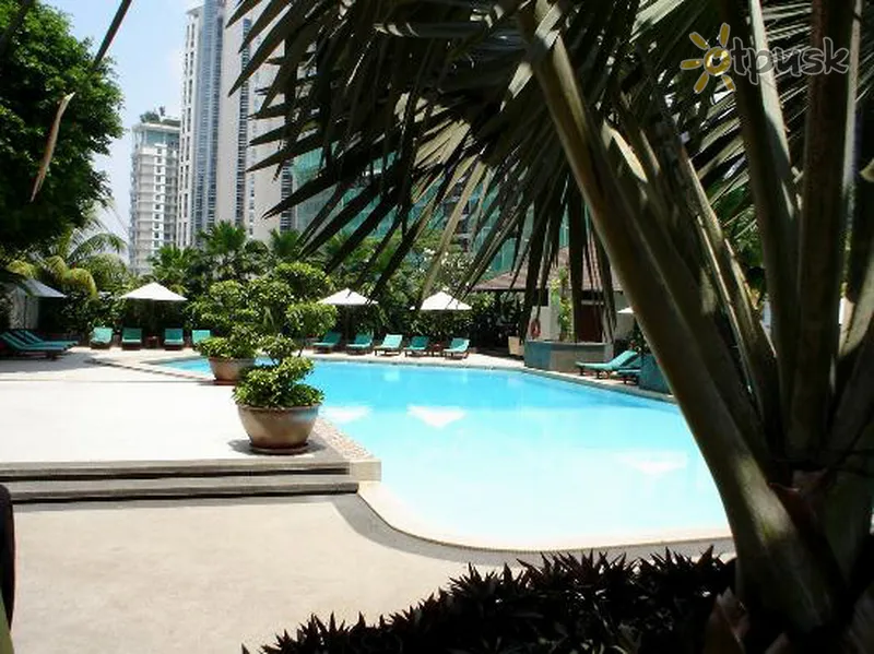 Фото отеля Crowne Plaza Mutiara 5* Kvala Lumpūras Malaizija išorė ir baseinai