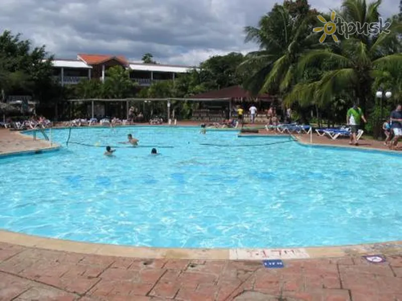 Фото отеля Boca Chica Beach Resort 3* Boca Chica Dominikos Respublika išorė ir baseinai