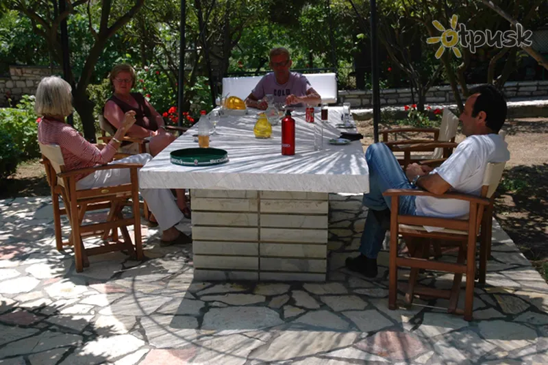 Фото отеля Villa Petra 2* Peloponesas Graikija išorė ir baseinai