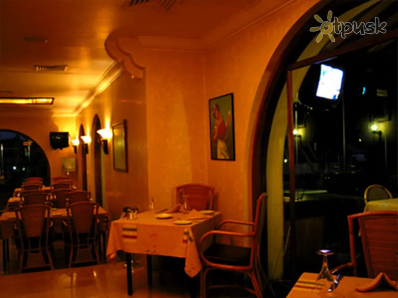 Фото отеля Portemilio Suite 4* Джунія Ліван бари та ресторани