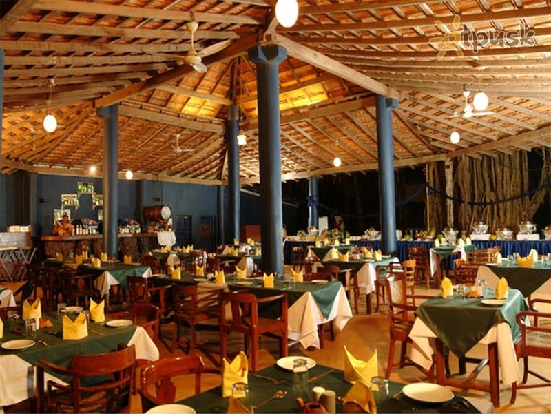 Фото отеля Bambolim Beach Resort 3* Северный Гоа Индия бары и рестораны