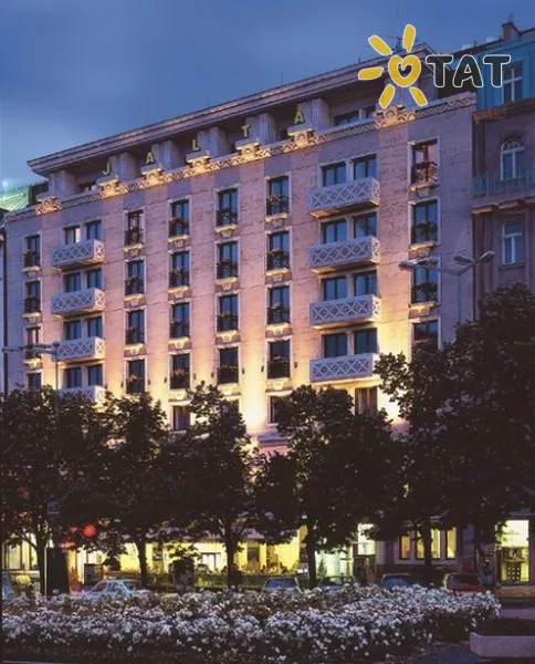 Фото отеля Jalta 4* Прага Чехія екстер'єр та басейни