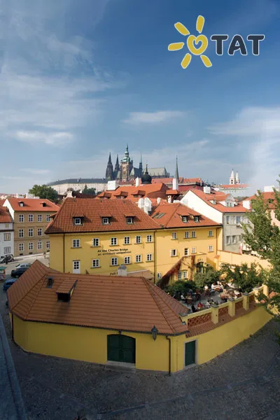 Фото отеля Archibald at the Charles Bridge 4* Прага Чехія екстер'єр та басейни