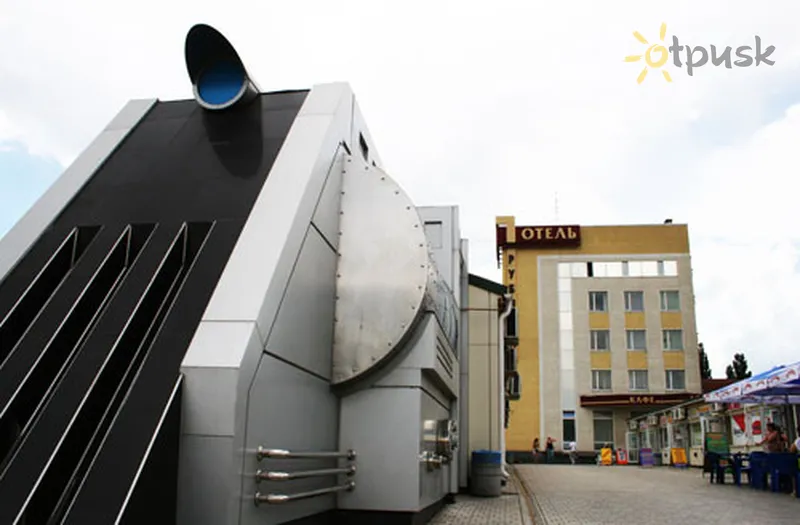 Фото отеля Рубикон 3* Донецк Украина экстерьер и бассейны