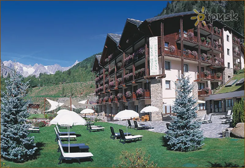 Фото отеля Cour Maison Residence 4* Courmayeur Italija išorė ir baseinai