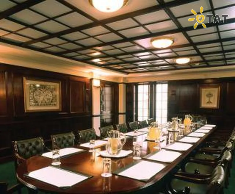 Фото отеля Europa Gatwick 2* Лондон Великобританія інше