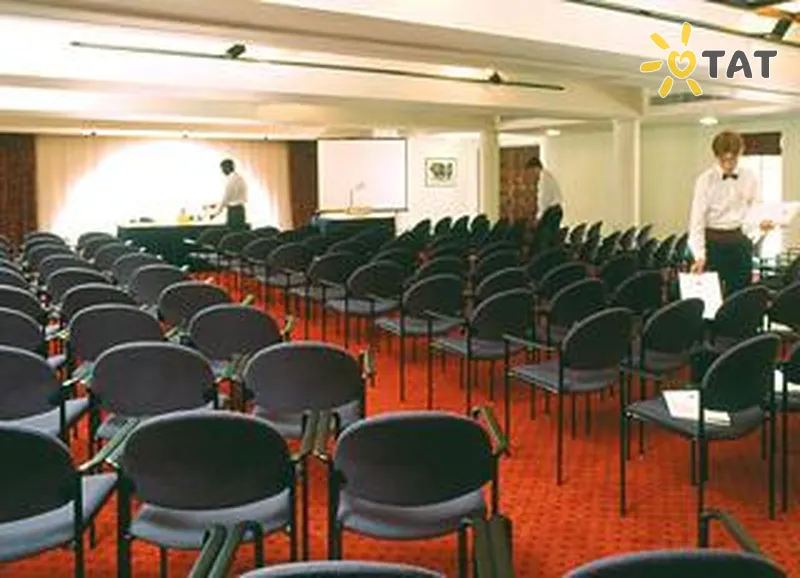 Фото отеля Europa Gatwick 2* Лондон Великобританія інше