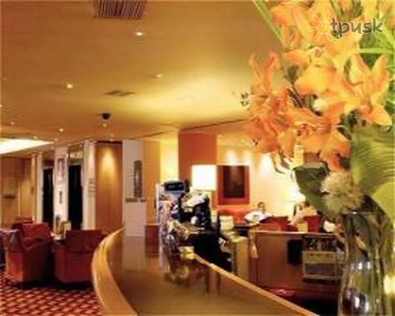 Фото отеля Holiday Inn London Heathrow Ariel 4* Londona Lielbritānija vestibils un interjers