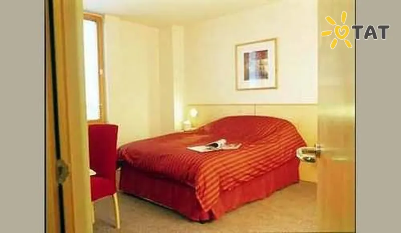 Фото отеля St Giles Heathrow 3* Лондон Великобританія номери